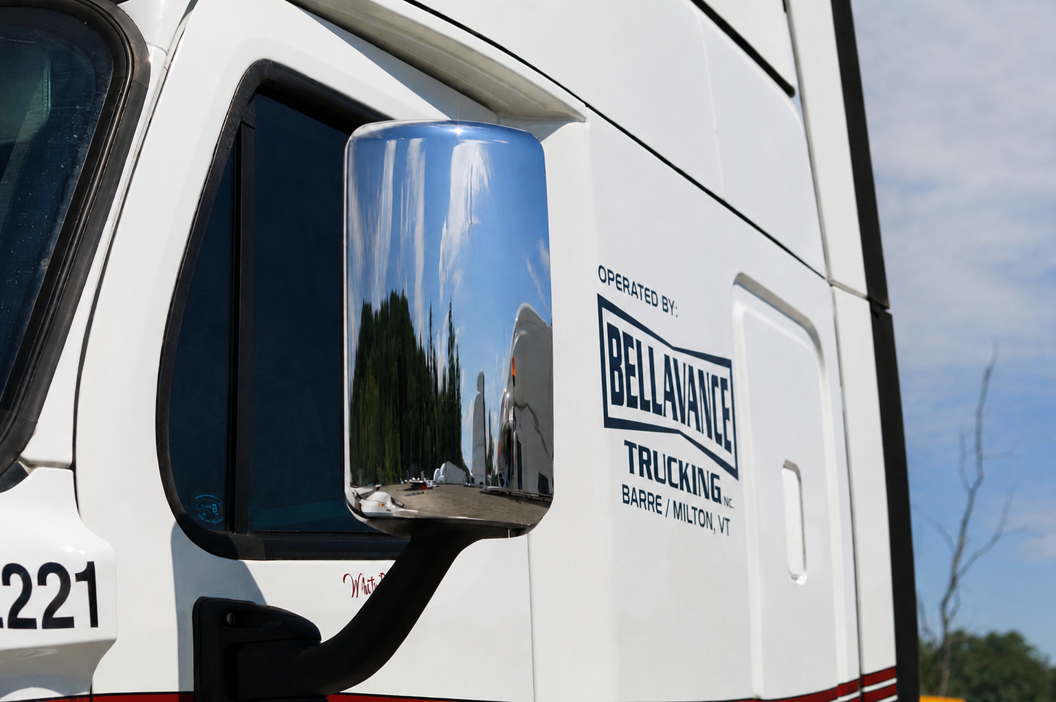 Bellavance owner-operator truck